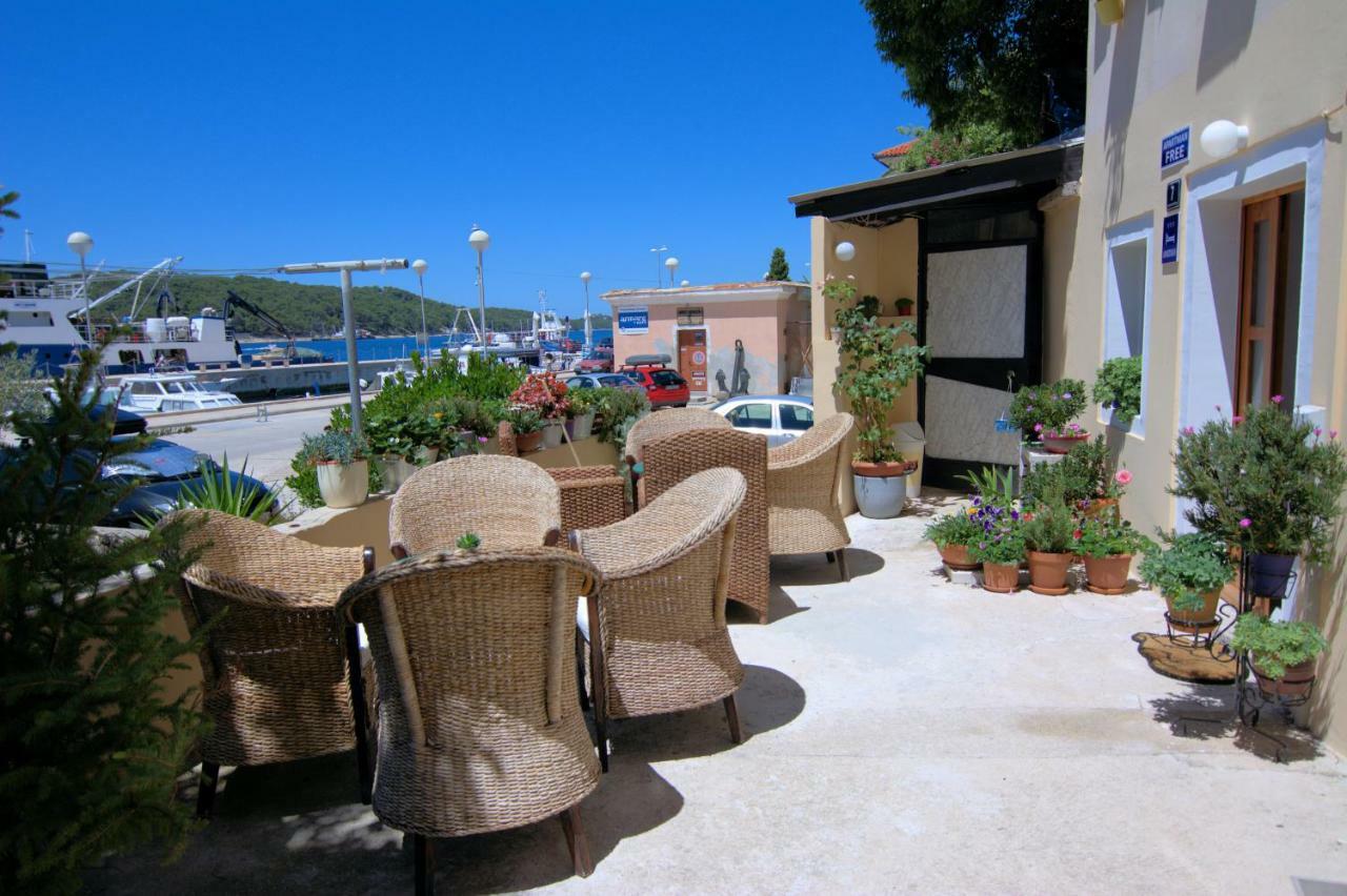 Krnic New Fiore Mali Losinj Bilik gambar